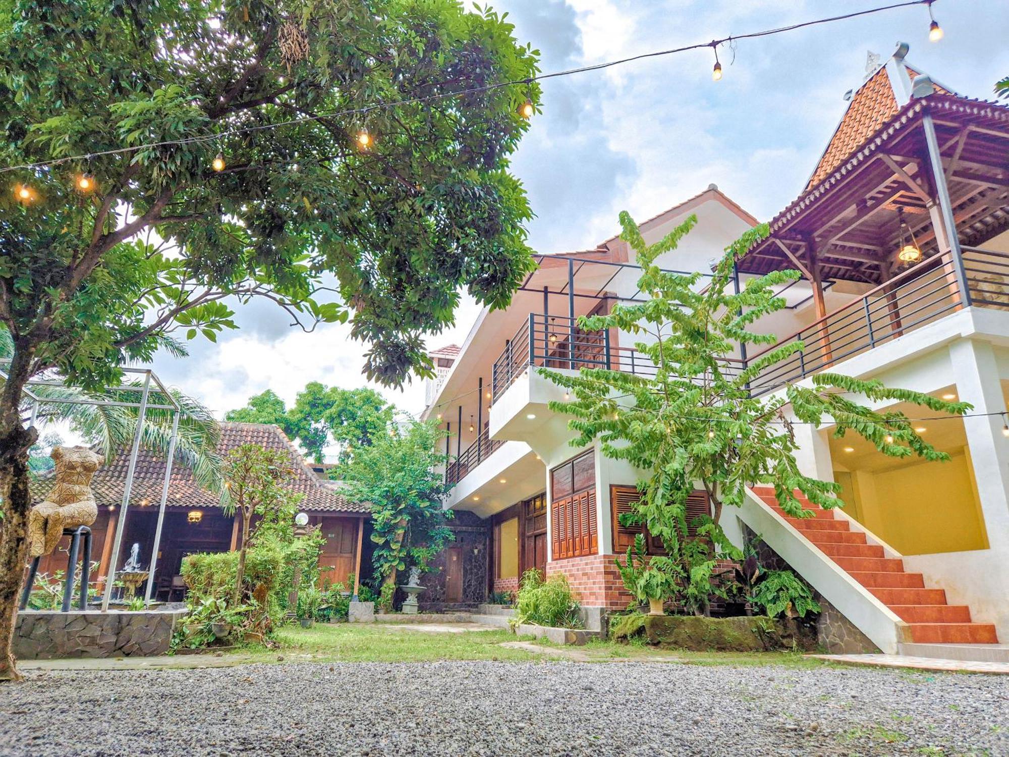 Pendhapa Art Space - Pas Limasan Homestay Prawirotaman 외부 사진