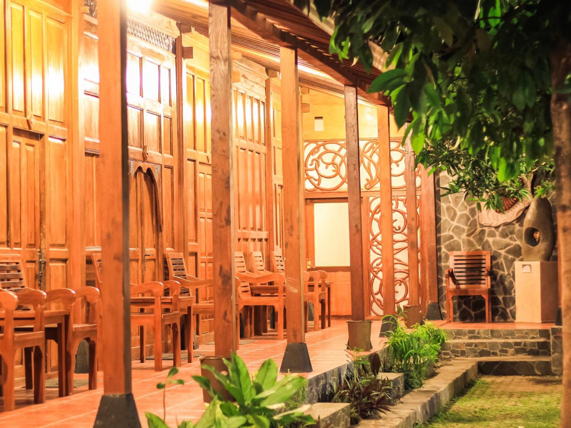Pendhapa Art Space - Pas Limasan Homestay Prawirotaman 외부 사진