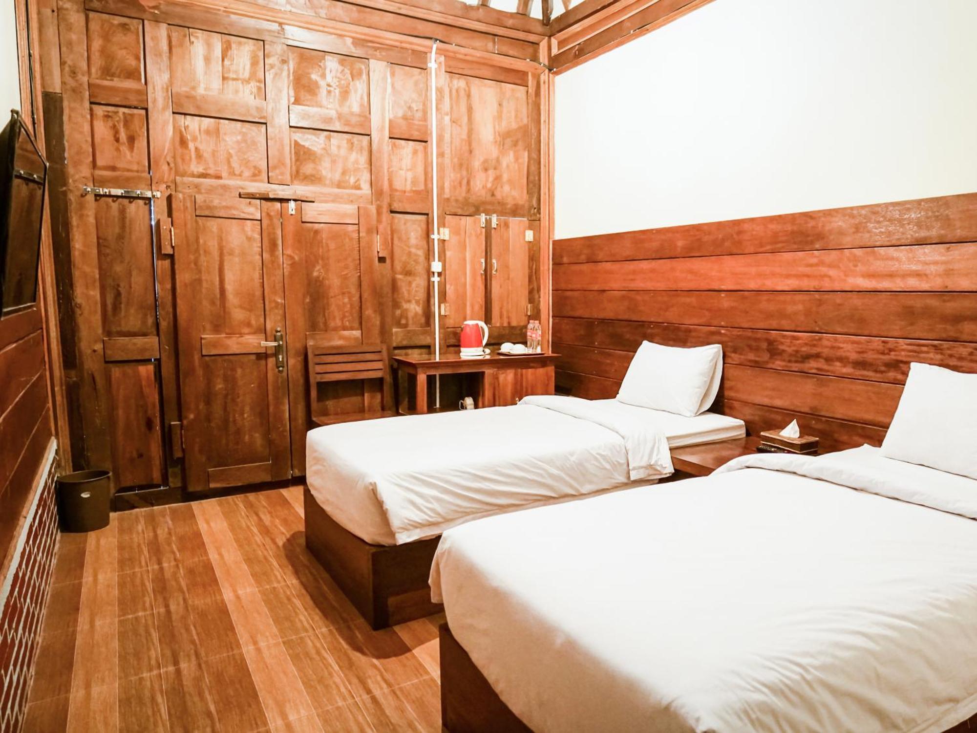 Pendhapa Art Space - Pas Limasan Homestay Prawirotaman 외부 사진